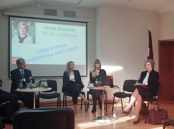 Satversmes tiesas priekšsēdētāja Ineta Ziemele piedalās Tiesībsarga biroja organizētajā pasākumā “Juristu dienas 2019”. Foto: Satversmes tiesas arhīvs.