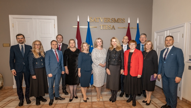 Konstitucionālo tiesību domnīca “Satversmes tiesas nolēmumu lasāmība”