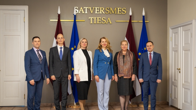 Dialogā ar tieslietu ministri pārrunāti iespējamie risinājumi Satversmes tiesas procesa efektivitātes un tiesas pieejamības uzlabošanai