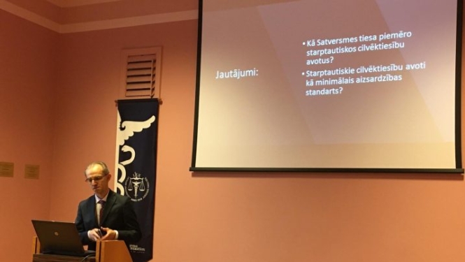 Satversmes tiesas tiesnesis Artūrs Kučs atklāj LU 78. starptautiskās zinātniskās konferences tiesību zinātņu programmas plenārsēdi