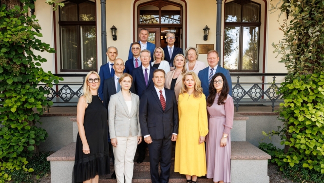 Satversmes tiesa trīs tiesnešu pilnvaru izskaņā tiekas ar tieslietu sistēmas institūciju vadītājiem