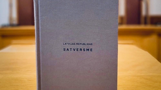 Satversmes tiesa sveic Satversmes spēkā stāšanās dienā