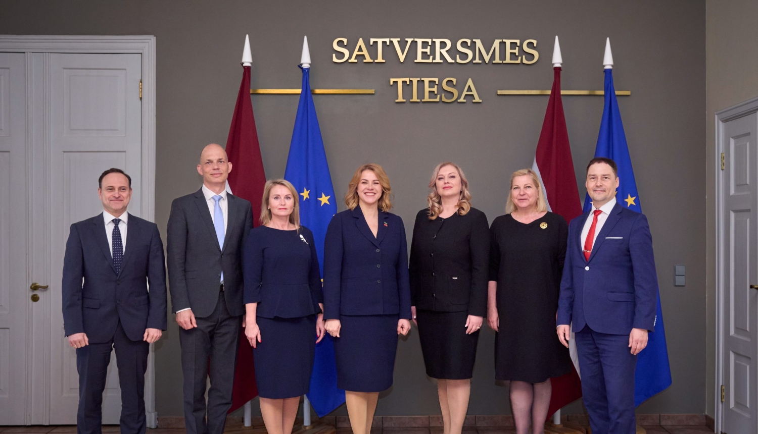Satversmes tiesas tiesneši tiekas ar Ministru prezidenti Eviku Siliņu