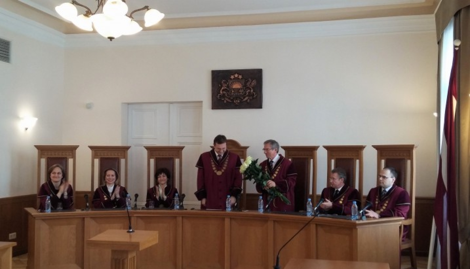 Satversmes tiesas priekšsēdētāja vietnieka amatu turpina veikt Uldis Ķinis