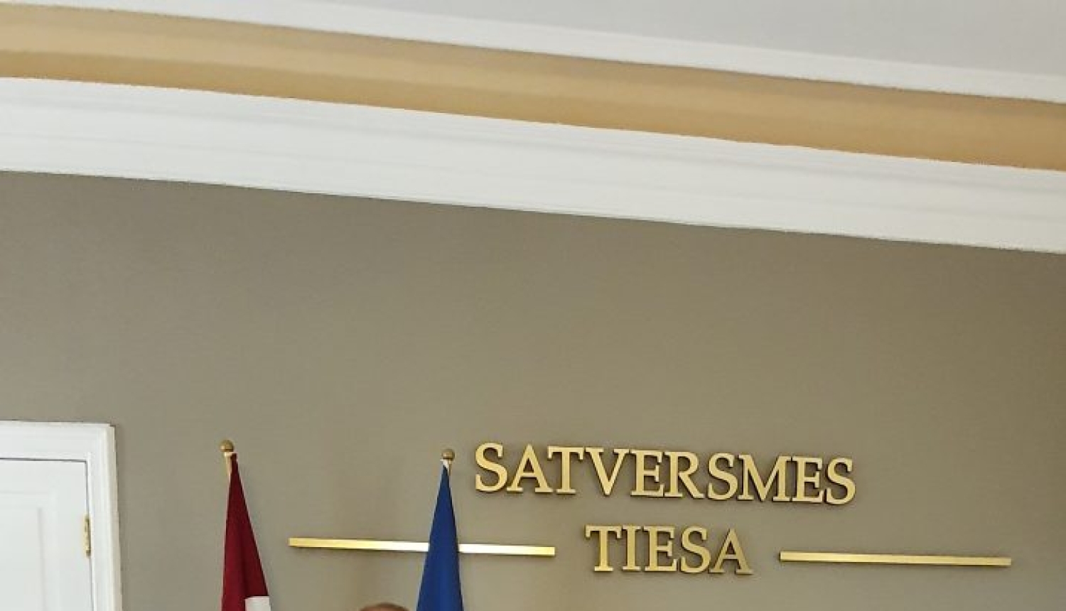 Satversmes tiesu apmeklē Vācijas vēstnieks Latvijā Nikolajs fon Šepfs