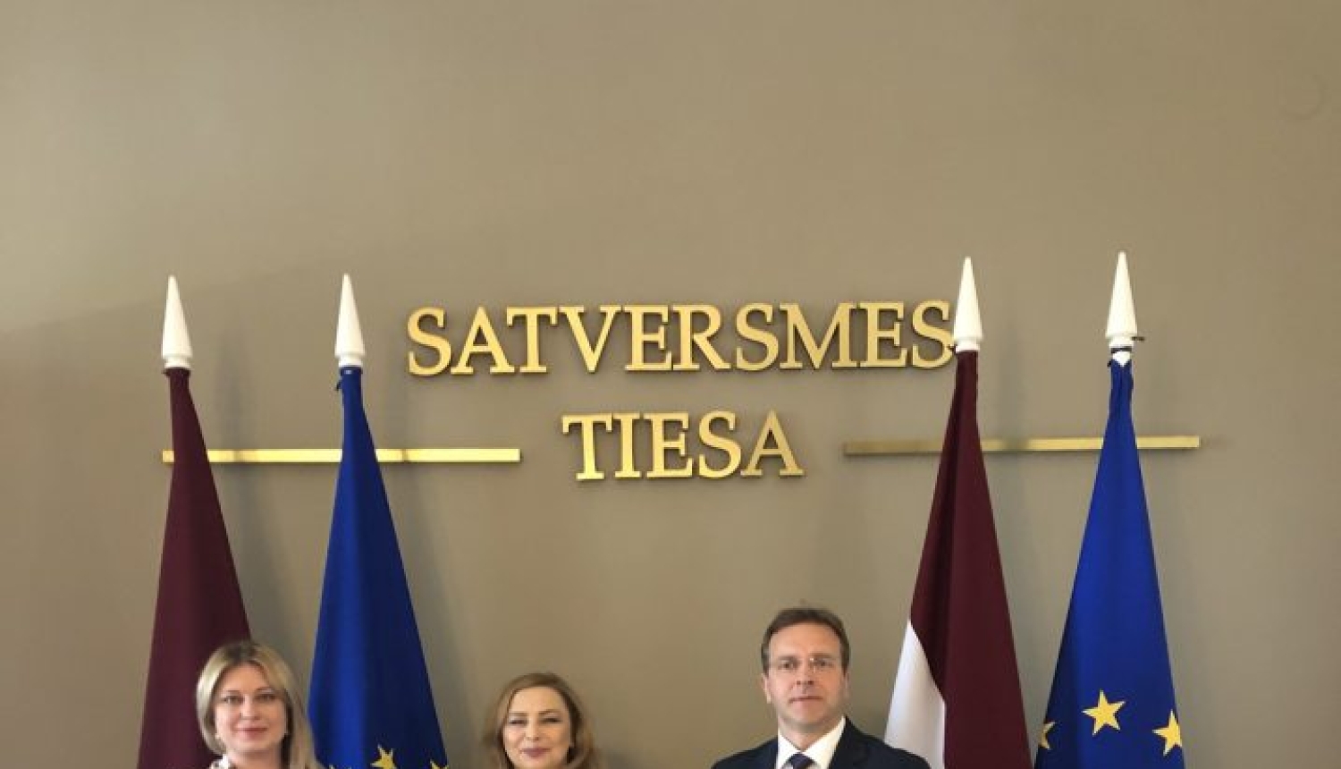 Satversmes tiesu apmeklē Polijas vēstniece Latvijā Monika Mihališina