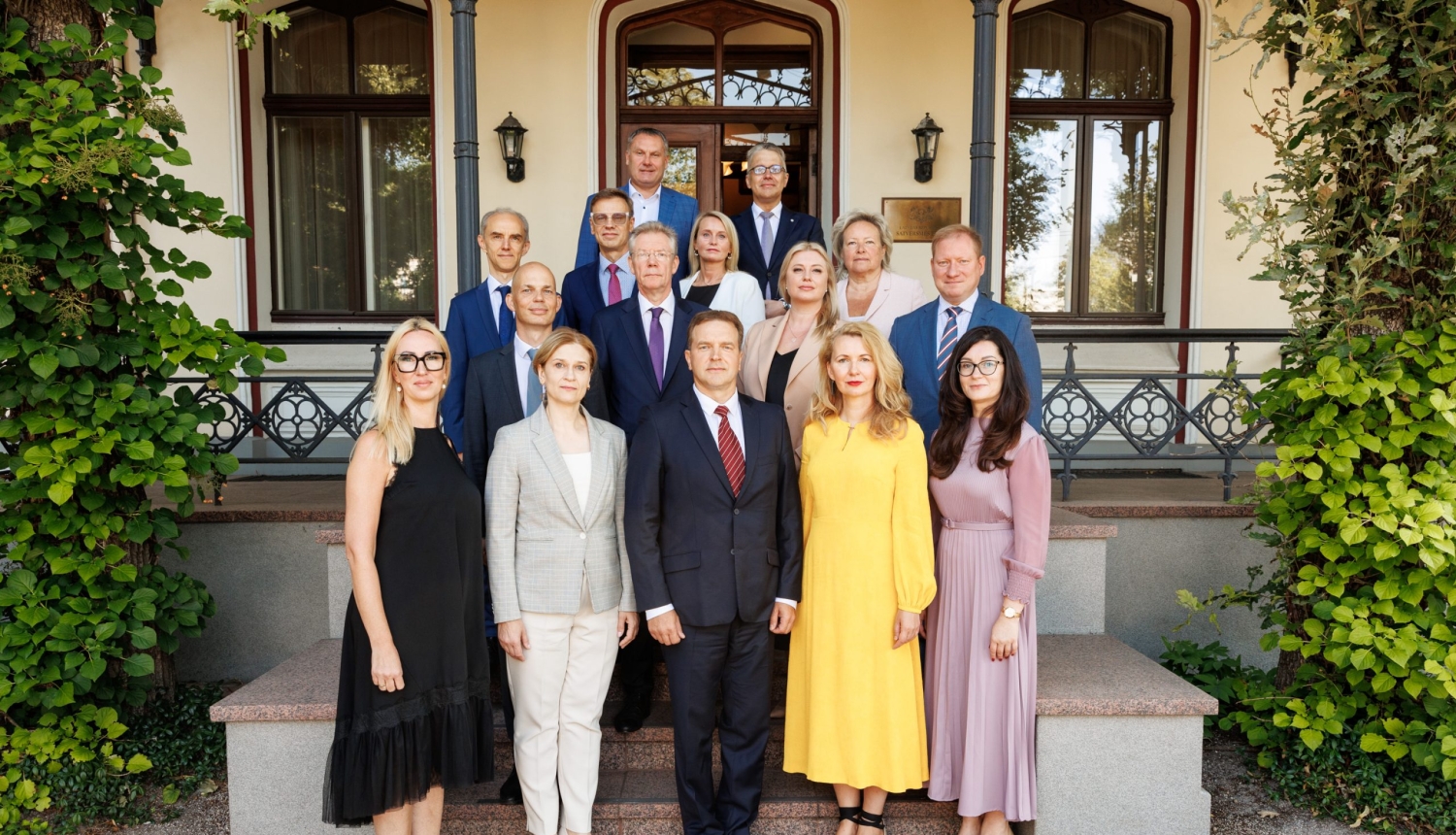 Satversmes tiesa trīs tiesnešu pilnvaru izskaņā tiekas ar tieslietu sistēmas institūciju vadītājiem